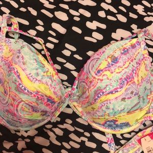 Victoria’s Secret bathing suit top